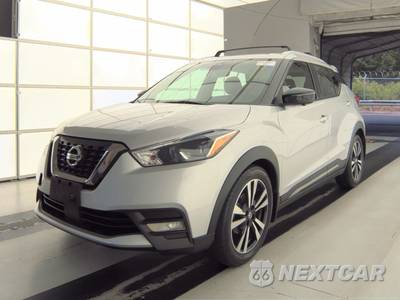 2020 Nissan Kicks SR - zdjęcie 1 z 22 - miniatura