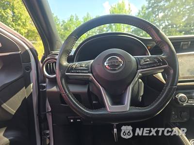 2020 Nissan Kicks SR - zdjęcie 10 z 22 - miniatura
