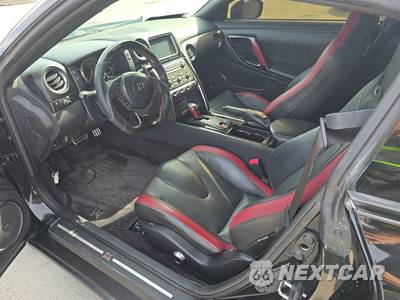 2015 Nissan GT-R Black Edition - zdjęcie 7 z 25 - miniatura