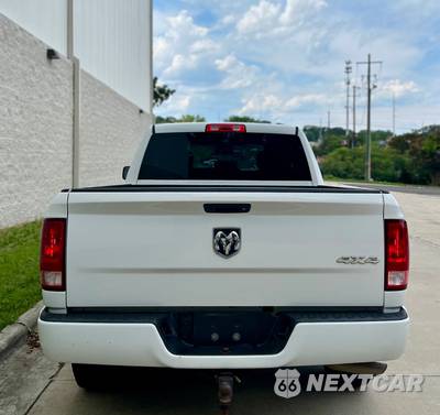2018 Ram 1500 Express Extended Cab Medium Bed - zdjęcie 34 z 35 - miniatura