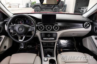 2019 Mercedes-Benz GLA 250 - zdjęcie 16 z 50 - miniatura