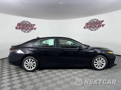 2023 Toyota Camry LE - zdjęcie 8 z 42 - miniatura