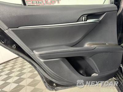 2023 Toyota Camry LE - zdjęcie 37 z 42 - miniatura