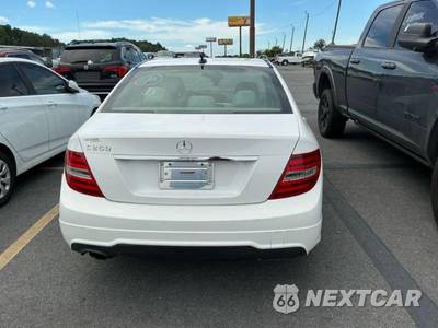 2013 Mercedes-Benz C 250 Sedan - zdjęcie 3 z 9 - miniatura