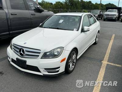 2013 Mercedes-Benz C 250 Sedan - zdjęcie 6 z 9 - miniatura
