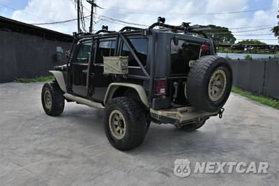 2017 Jeep Wrangler Unlimited Sport - zdjęcie 6 z 31 - miniatura