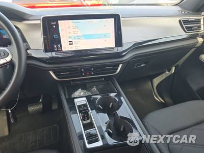 2025 Volkswagen Atlas Cross Sport 2.0T SE w/Technology - zdjęcie 11 z 20 - miniatura
