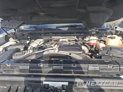 2024 Chevrolet Silverado 2500HD LT Crew Cab Long Bed 1LT - zdjęcie 15 z 23 - miniatura