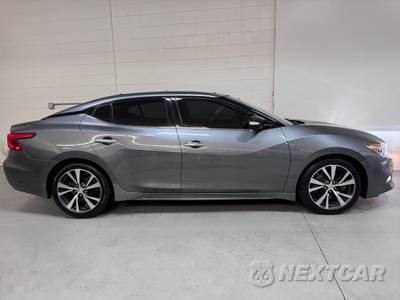 2017 Nissan Maxima SR - zdjęcie 2 z 29 - miniatura