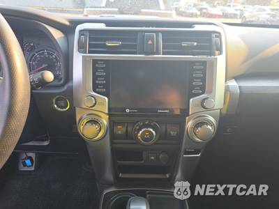 2023 Toyota 4Runner SR5 - zdjęcie 11 z 25 - miniatura
