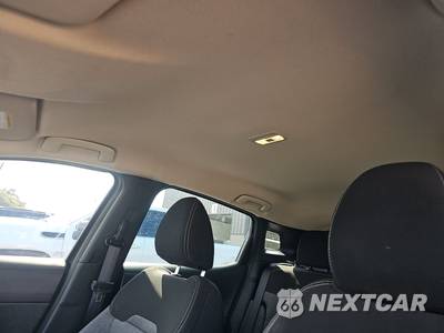 2025 Nissan Kicks SV - zdjęcie 17 z 23 - miniatura