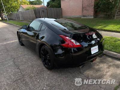 2016 Nissan 370Z Coupe - zdjęcie 3 z 25 - miniatura