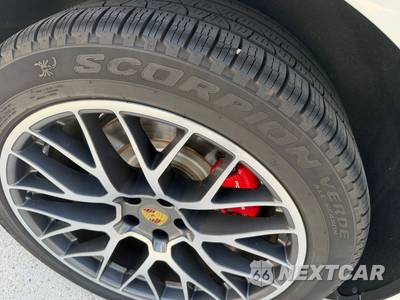 2017 Porsche Macan Turbo - zdjęcie 18 z 50 - miniatura