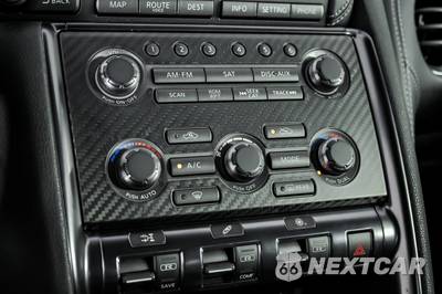 2016 Nissan GT-R Black Edition - zdjęcie 32 z 44 - miniatura
