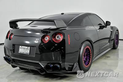 2016 Nissan GT-R Black Edition - zdjęcie 10 z 44 - miniatura