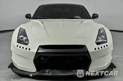 2013 Nissan GT-R Premium - zdjęcie 5 z 46 - miniatura