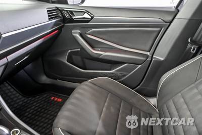 2019 Volkswagen Jetta GLI 35th Anniversary Edition - zdjęcie 27 z 27 - miniatura