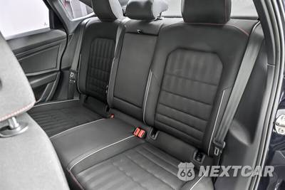 2019 Volkswagen Jetta GLI 35th Anniversary Edition - zdjęcie 17 z 27 - miniatura