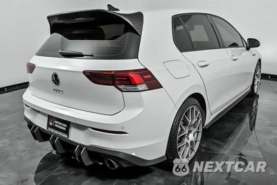 2023 Volkswagen Golf GTI SE Hatchback - zdjęcie 9 z 29 - miniatura