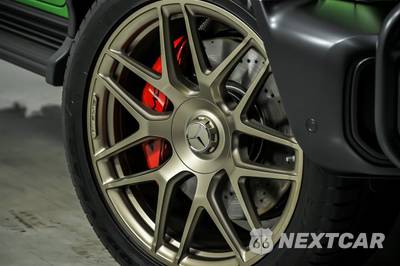 2025 Mercedes-Benz AMG G 63 4MATIC - zdjęcie 4 z 40 - miniatura