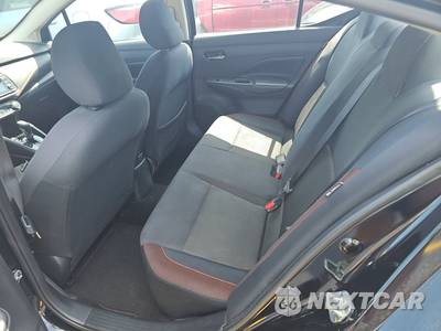 2020 Nissan Versa SR - zdjęcie 13 z 33 - miniatura
