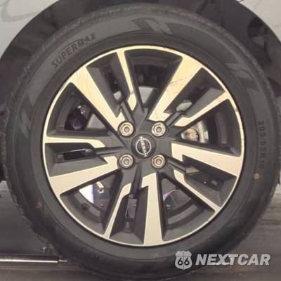 2025 Nissan Versa S - zdjęcie 36 z 54 - miniatura
