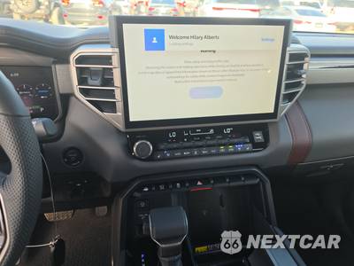 2026 Toyota Sequoia Capstone - zdjęcie 17 z 25 - miniatura