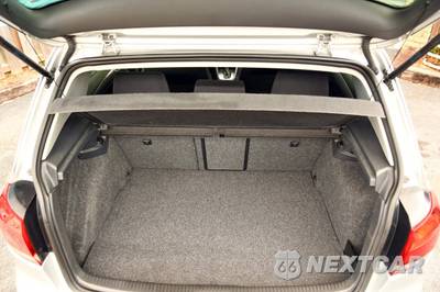 2011 Volkswagen Golf TDI - zdjęcie 48 z 49 - miniatura