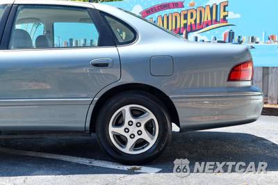 1999 Toyota Avalon XLS w/Bucket Seats - zdjęcie 9 z 43 - miniatura