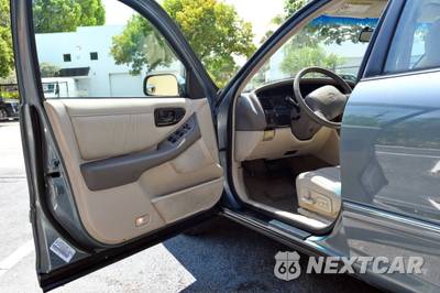 1999 Toyota Avalon XLS w/Bucket Seats - zdjęcie 16 z 43 - miniatura