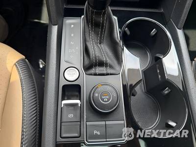 2022 Volkswagen Atlas Cross Sport V6 SEL R-Line - zdjęcie 21 z 23 - miniatura