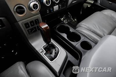 2017 Toyota Sequoia Platinum - zdjęcie 26 z 50 - miniatura