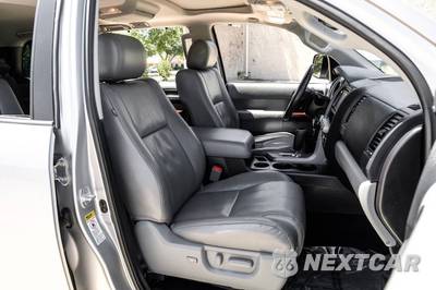 2017 Toyota Sequoia Platinum - zdjęcie 46 z 50 - miniatura
