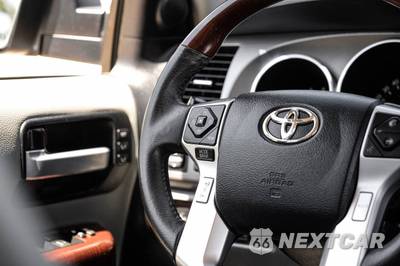 2017 Toyota Sequoia Platinum - zdjęcie 19 z 50 - miniatura