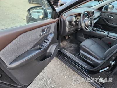 2023 Nissan Rogue SV - zdjęcie 11 z 32 - miniatura