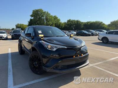 2019 Toyota C-HR LE - zdjęcie 2 z 53 - miniatura