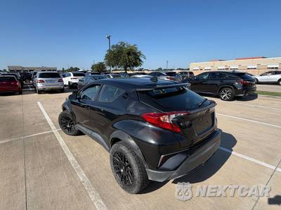 2019 Toyota C-HR LE - zdjęcie 9 z 53 - miniatura