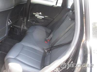 2025 Mercedes-Benz GLA 250 - zdjęcie 8 z 25 - miniatura