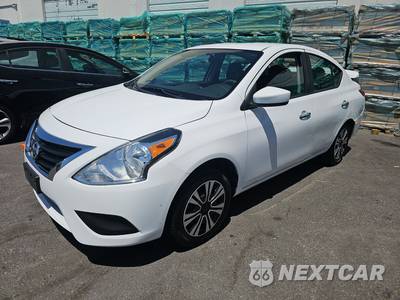 2019 Nissan Versa Sedan SV - zdjęcie 1 z 35 - miniatura