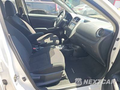 2019 Nissan Versa Sedan SV - zdjęcie 8 z 35 - miniatura