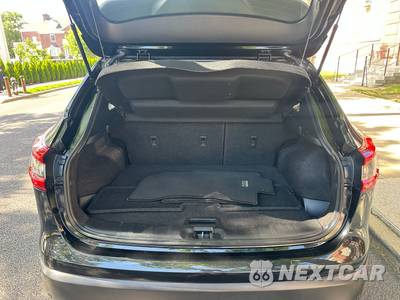2020 Nissan Rogue Sport SV - zdjęcie 33 z 49 - miniatura