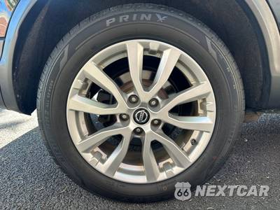 2020 Nissan Rogue Sport SV - zdjęcie 11 z 49 - miniatura