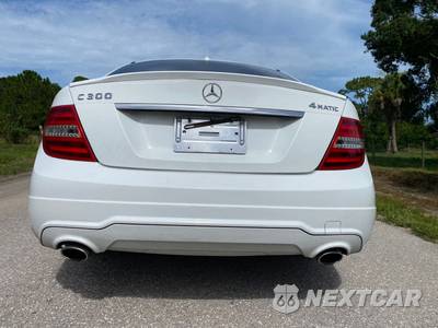 2013 Mercedes-Benz C 300 4MATIC Sedan - zdjęcie 8 z 54 - miniatura