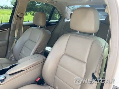 2013 Mercedes-Benz C 300 4MATIC Sedan - zdjęcie 17 z 54 - miniatura