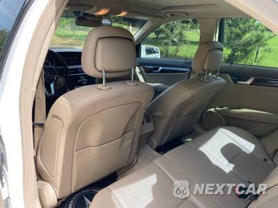2013 Mercedes-Benz C 300 4MATIC Sedan - zdjęcie 21 z 54 - miniatura