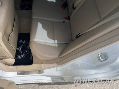 2013 Mercedes-Benz C 300 4MATIC Sedan - zdjęcie 23 z 54 - miniatura