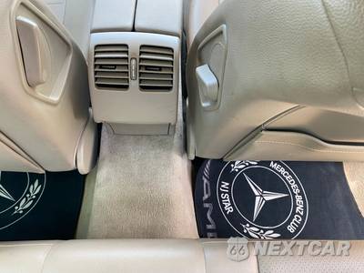 2013 Mercedes-Benz C 300 4MATIC Sedan - zdjęcie 36 z 54 - miniatura