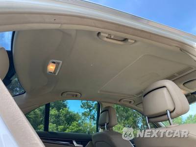 2013 Mercedes-Benz C 300 4MATIC Sedan - zdjęcie 50 z 54 - miniatura