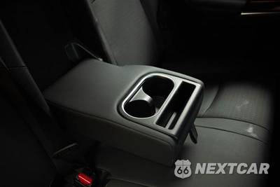 2023 Toyota bZ4X Limited - zdjęcie 18 z 32 - miniatura