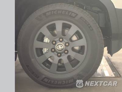 2027 Toyota Land Cruiser - zdjęcie 10 z 24 - miniatura